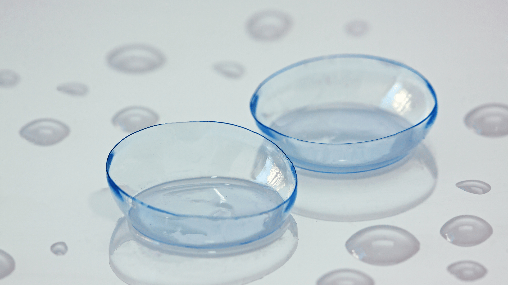 Clinóptica - colocação de lentes