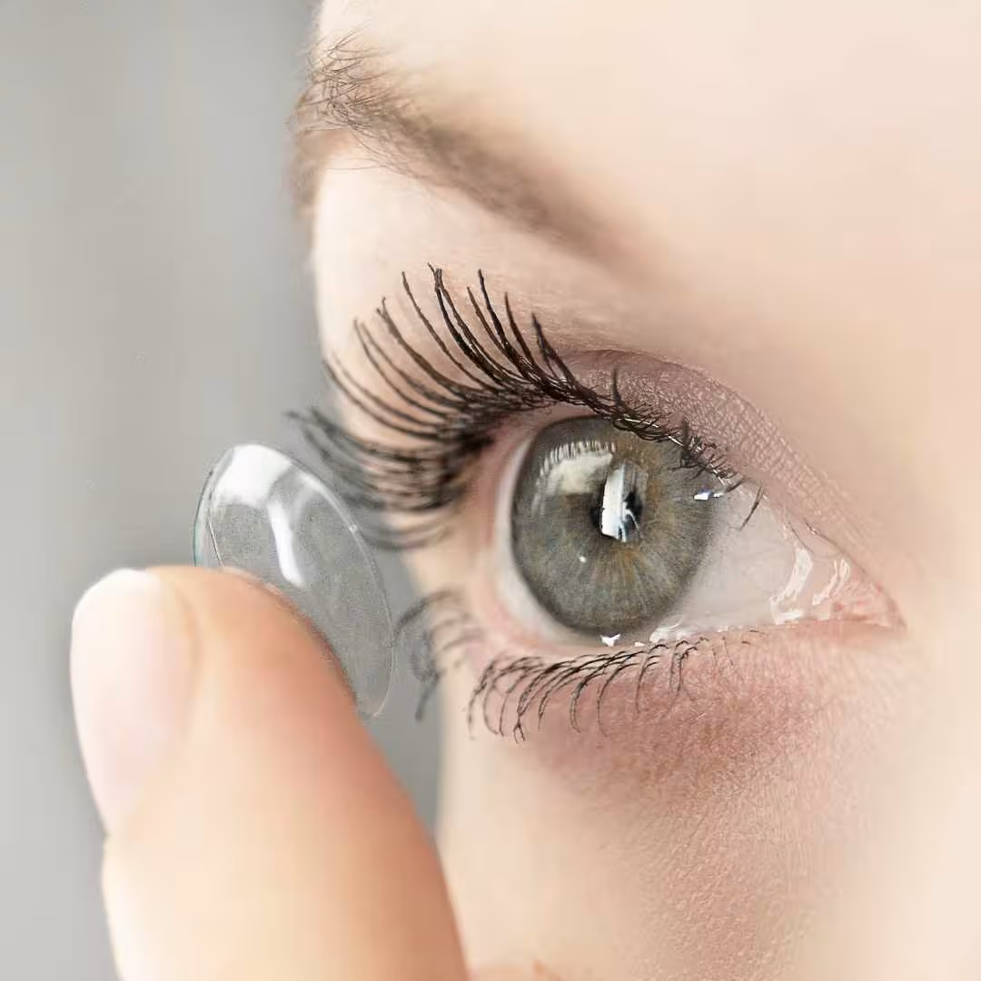 Clinóptica Consultas de Lentes de Contato